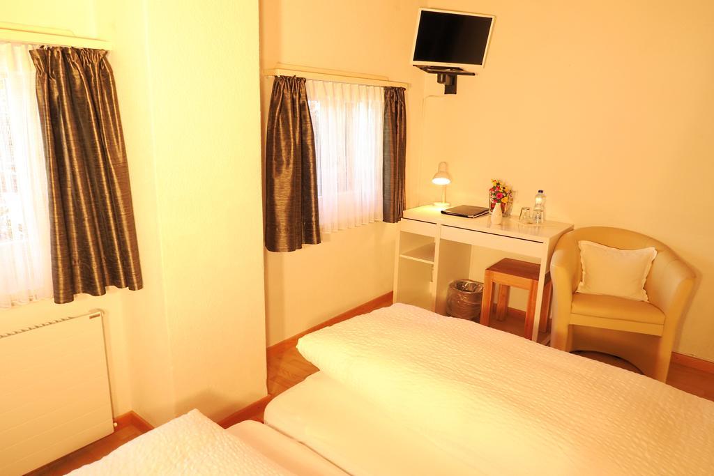 Hotel Restaurant Gabriel Scuol Zewnętrze zdjęcie