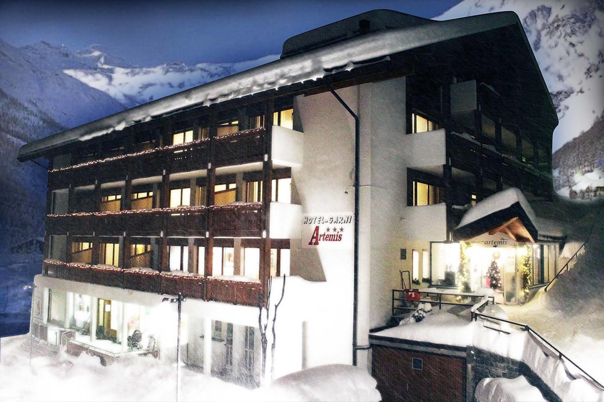Hotel Restaurant Gabriel Scuol Zewnętrze zdjęcie